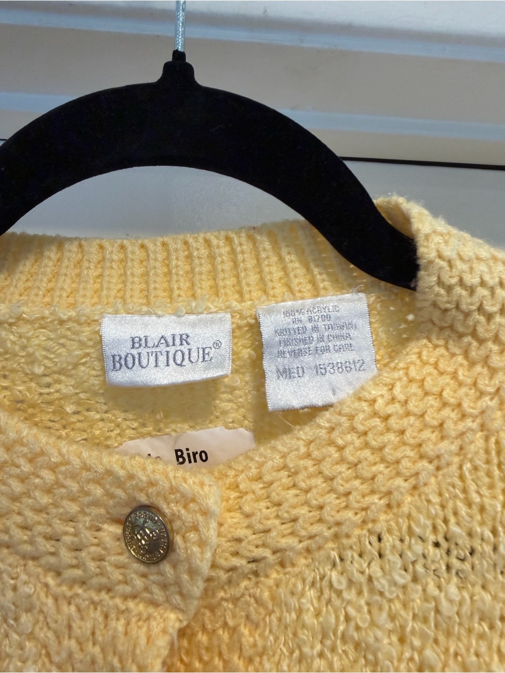 Vintage Yellow Bouclé Sweater Cardigan - Picture 4 of 4